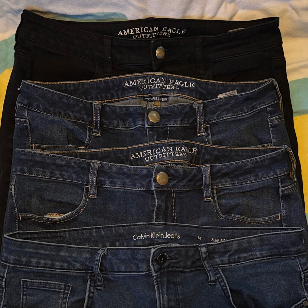 SET OF 4 | American Eagle & Calvin Klein Women's Jeans - Black and Blue